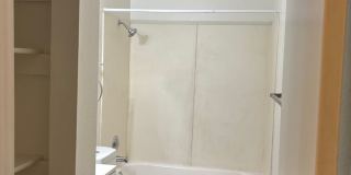 Yarrow Apartments Gallery 4