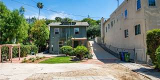 1639 Redcliff Gallery 17