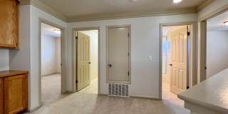 Spacious Four Bedroom Napa Home Gallery 16