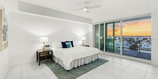 125 ISLAND WAY Gallery 19