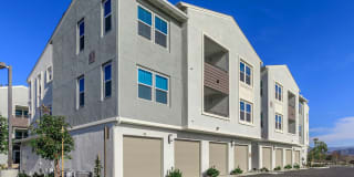 Esencia Sur Apartment Homes Gallery 5