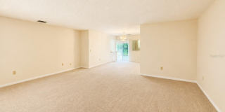 310 FAIRCROSS Circle Gallery 6