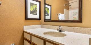 Louisville - Alliant Avenue Gallery 5