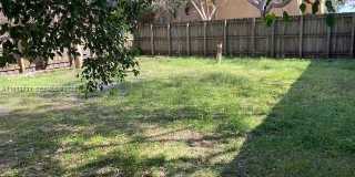 661 SW 10th st Gallery 11