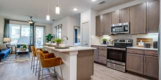 Vercanta at Burleson Gallery 1