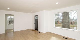4816 W 30th Street Gallery 4