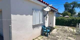 1601 NE 175 ST Gallery 5