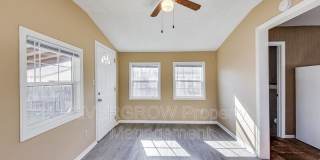 1417 North Denny Street Gallery 10