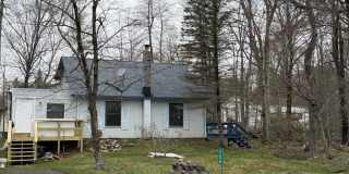 126 Feather Lane Gallery 1