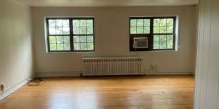 5424 Fifth Avenue Gallery 33