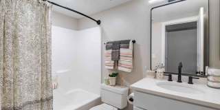 Reserve at Regency Park Gallery 16