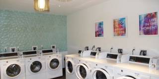 1000 Grant Gallery 17