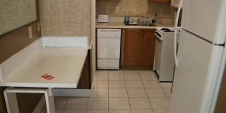 Efficiency Apartment Close to AU Campus Gallery 8