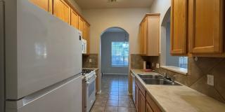 Great 2 Bed 2 Bath Condo! Gallery 5