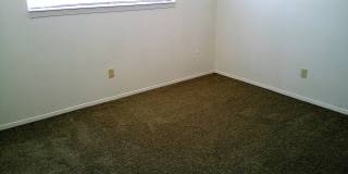 Adorable Single Level Eastside Duplex With Evaporative Air Located In Quiet Neighborhood Adorable Single Level Eastside Duplex With Evaporative Air Located In Quiet Neighborhood Gallery 10