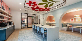 Presidium Regal Gallery 42