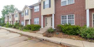 2 Bedroom Townhouse Gallery 1