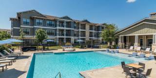The Landing at Double Creek Apartments Gallery 2