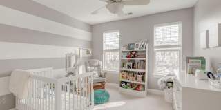 5112 KNAPP Place Gallery 20