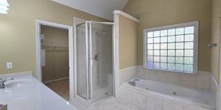 45 Greenview Drive Gallery 31