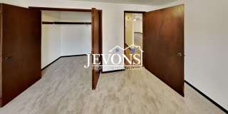 Enjoy this charming condo near Randall Park and Yakima Valley College, with water, sewer, and garbage included! Gallery 26