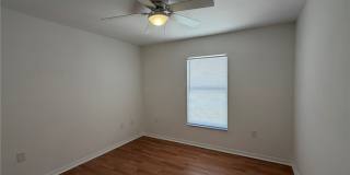 1424 NE 13th Place Gallery 20