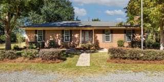 404 East First Street Gallery 1