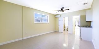 3730 NE 13th Terrace Gallery 24