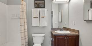 Equestrian Luxury Apartment Homes Gallery 9
