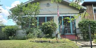 1201 Woodward Ave — All Utilities  Lawn Maintenance Included! Gallery 1