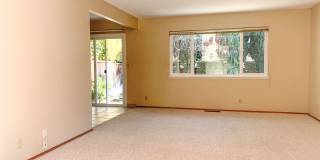 Comfortable Single-Level Living in a Prime Los Gatos Location Gallery 5