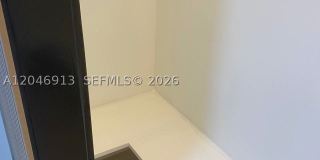 1212 NW 11th Ct Gallery 3