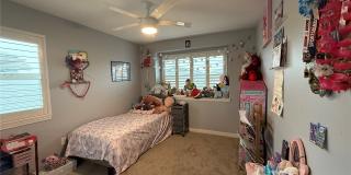 91-6221 Kapolei Parkway Gallery 12