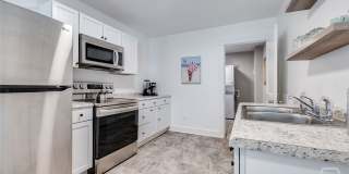 1317 E 38th Street Gallery 16