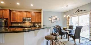 3321 EAGLE RIDGE Drive Gallery 11