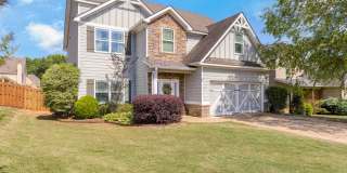 Spacious 4 Bedroom Home in Auburn Gallery 1