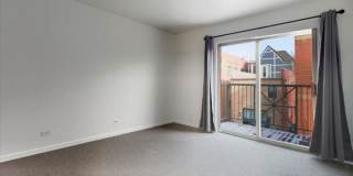 4530 S Woodlawn Ave Gallery 4