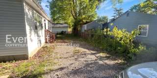 838 Lock Avenue Gallery 16