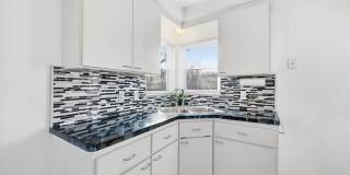 24711 Gardner Street Gallery 9