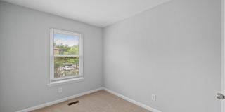253 Greenbrier Avenue Gallery 12