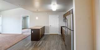 Creekside at Osgood Gallery 10