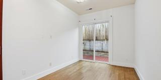 526 Silver Avenue Gallery 18