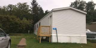 3 Bedrooms, 2 Bathrooms in Pequot Terrace Trailer Park, Pequot Lakes, MN Lot B27 Gallery 1