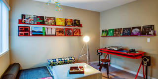 The Markham Apartments Gallery 17