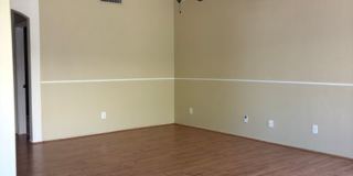 LOVELY SINGLE LEVEL 3 BEDROOM W/DEN 2 BATH PEORIA HOME VERY CLEAN! Gallery 16