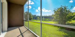 Modern Loft Near HCA & TMH With Lake Frontage Gallery 21