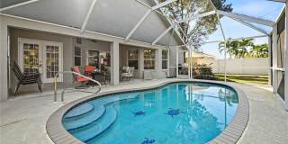 1831 SE Van Loon Terrace Gallery 1