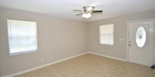 7135 Pearson Rd Gallery 3