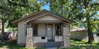 Remodeled Like New 2 Bedroom 1 Bath Gallery 1