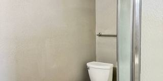 Adorable 3/2 with 2 Living Areas Close to Tech and Medical District! Gallery 18